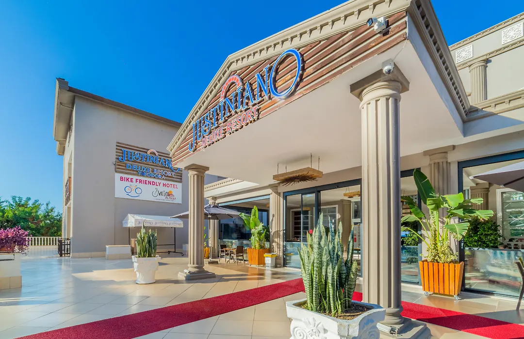 Justiniano Deluxe Resort-1