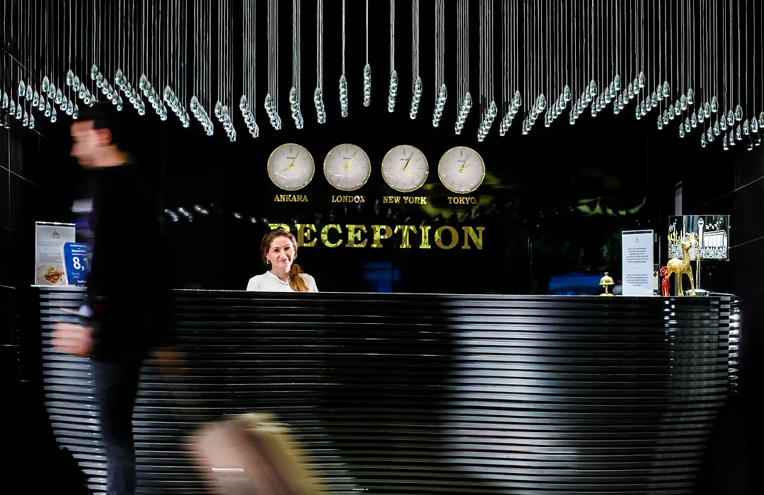 Demonti Hotel-1