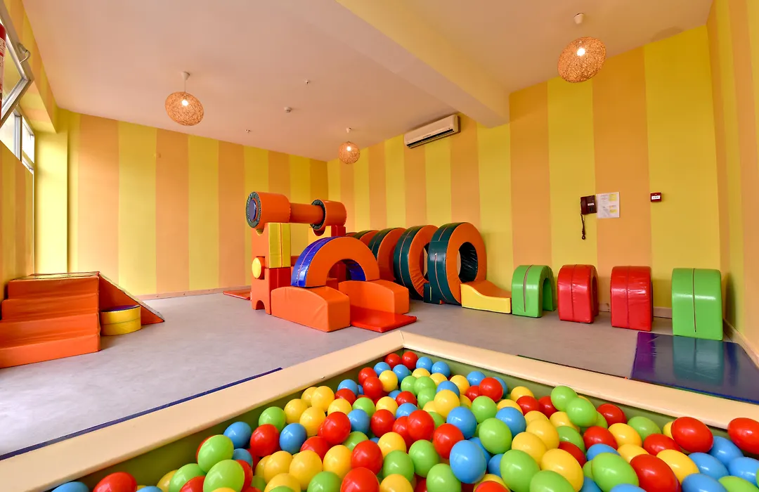 Tt Hotels Tropical Family Life Tropical-1