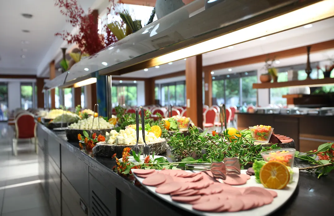 Batont Garden Resort Hotel-1