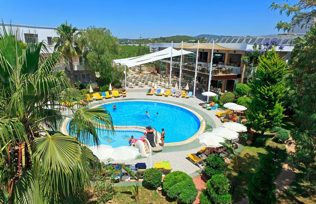 Club Mermaid Village-1