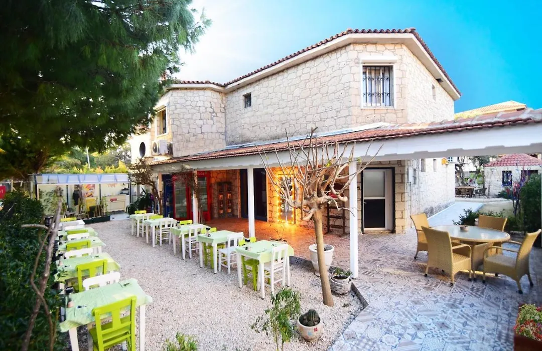 Kekik Alaçatı Otel Mayko-1