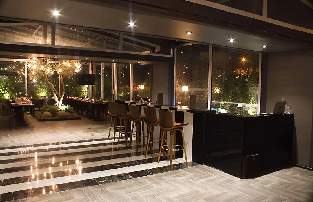 Modernity Hotel-1