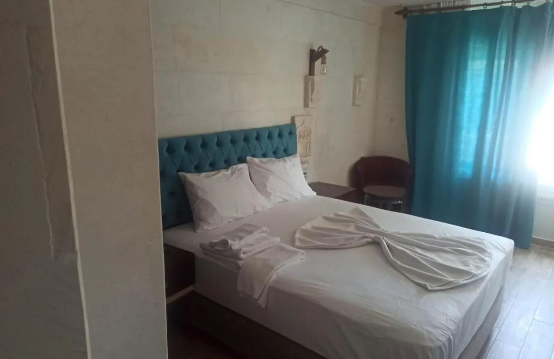 Mıdyat Ladınos Otel-1