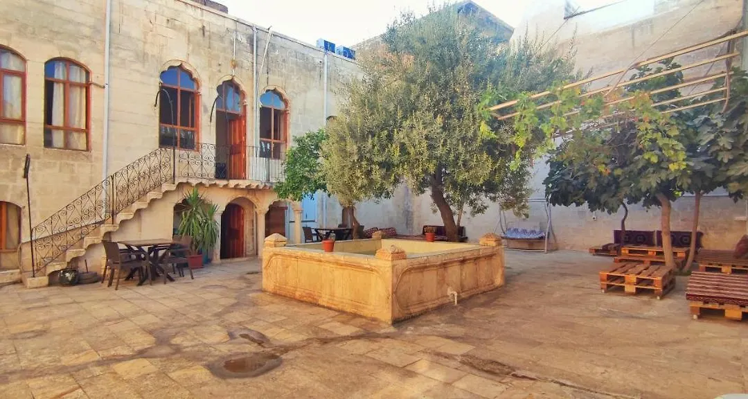 Taşkıran Konağı Butik Otel-1