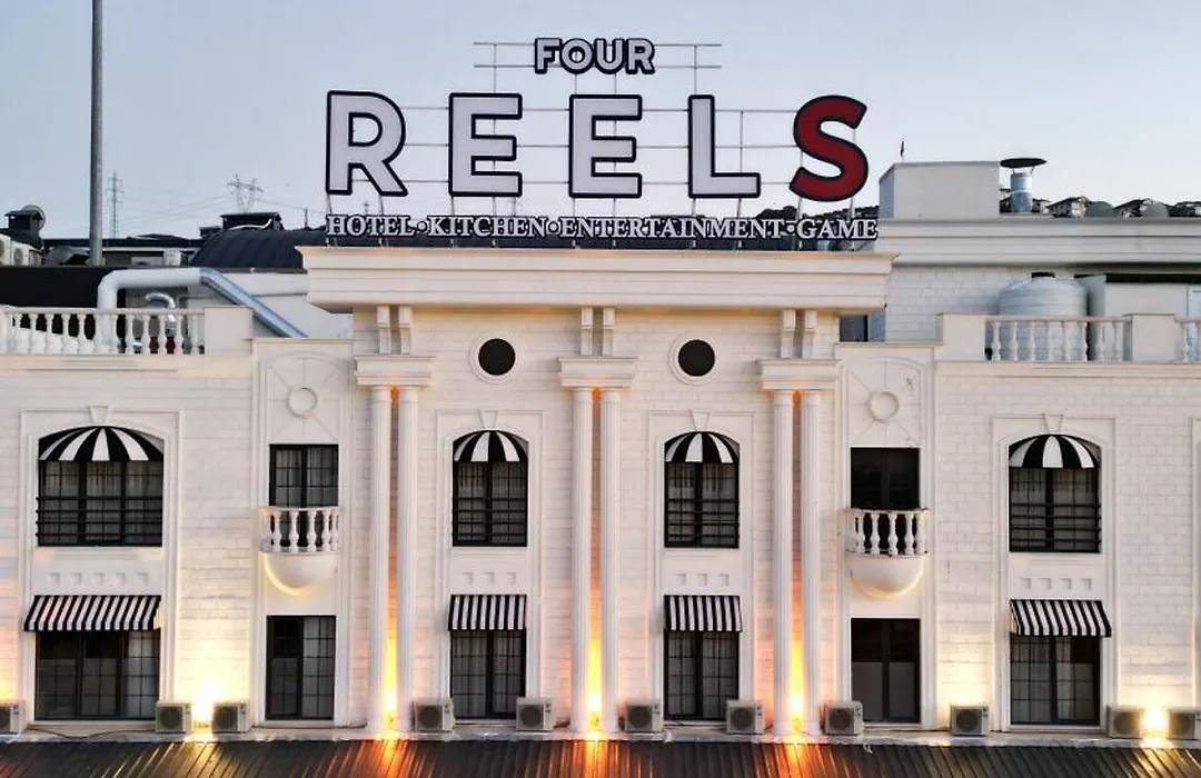 Four Reels-1