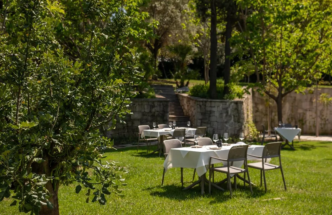 HiddenBay Urla-1
