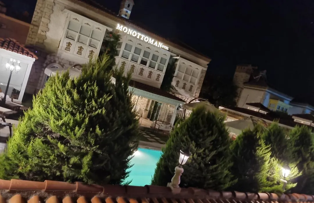 Monottoman Otel Alaçatı-1