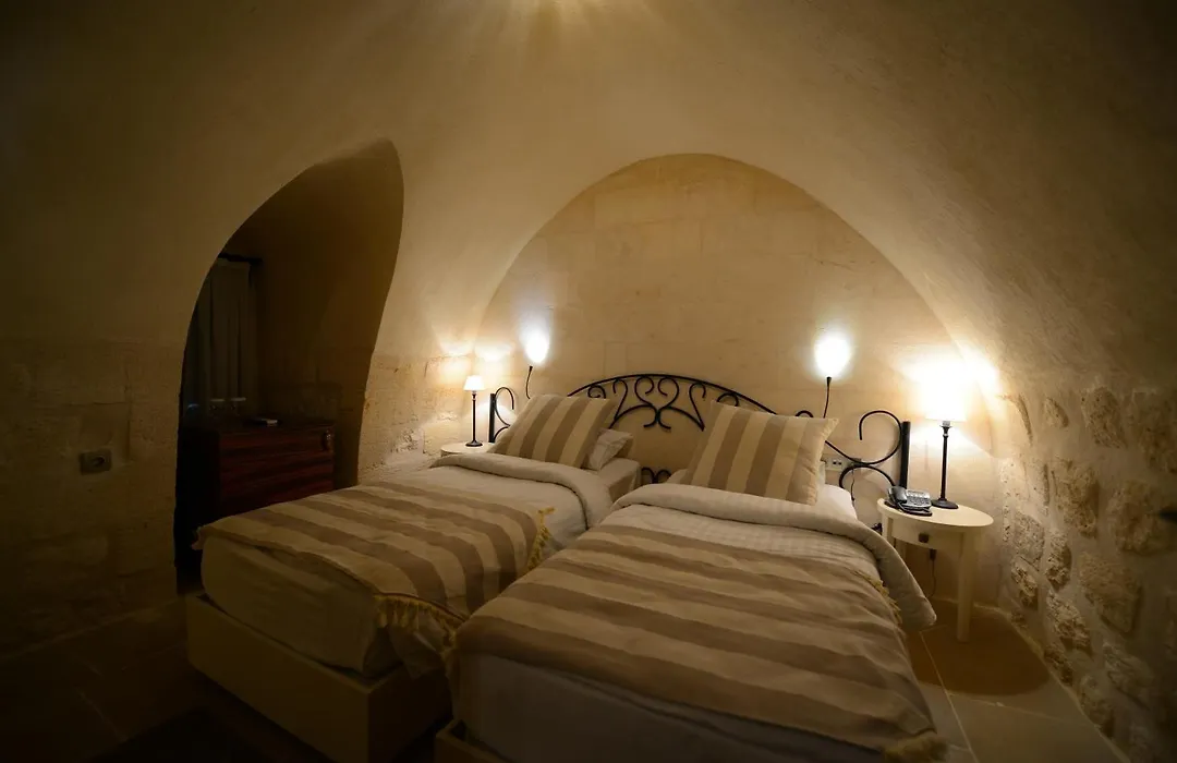 Shmayaa Hotel-1