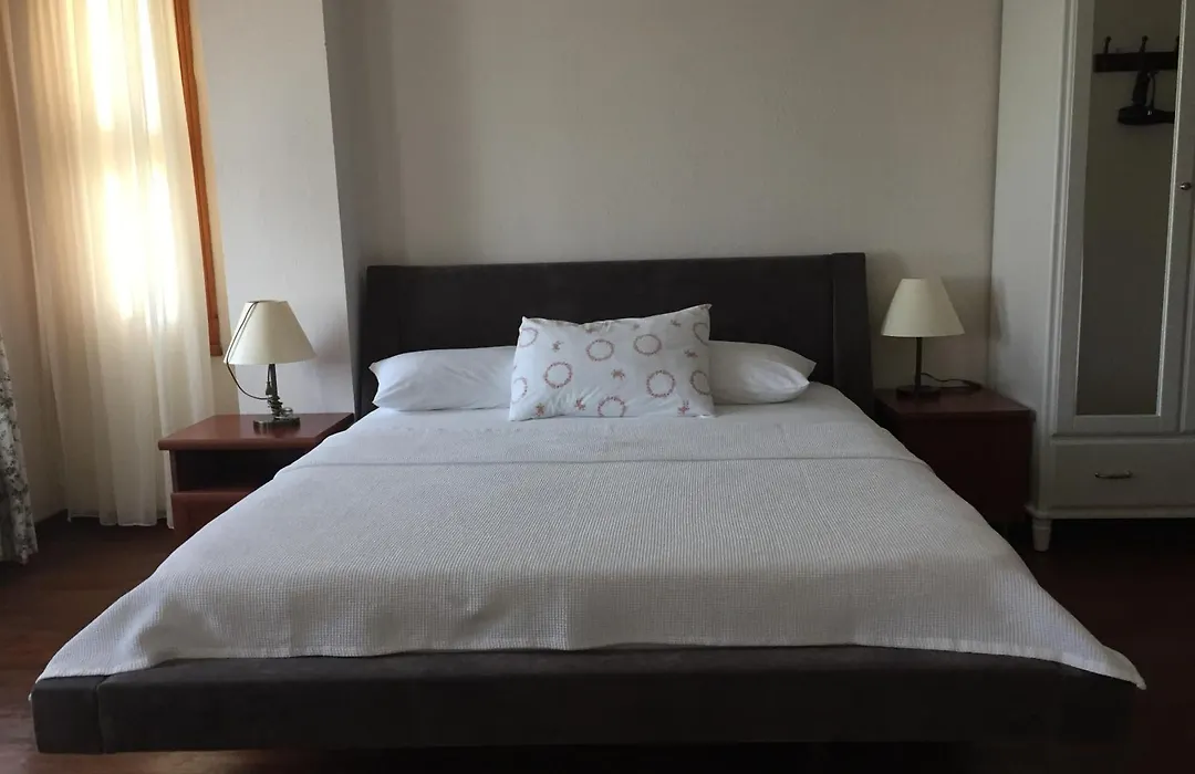 Konak Lapeistra Hotel-1