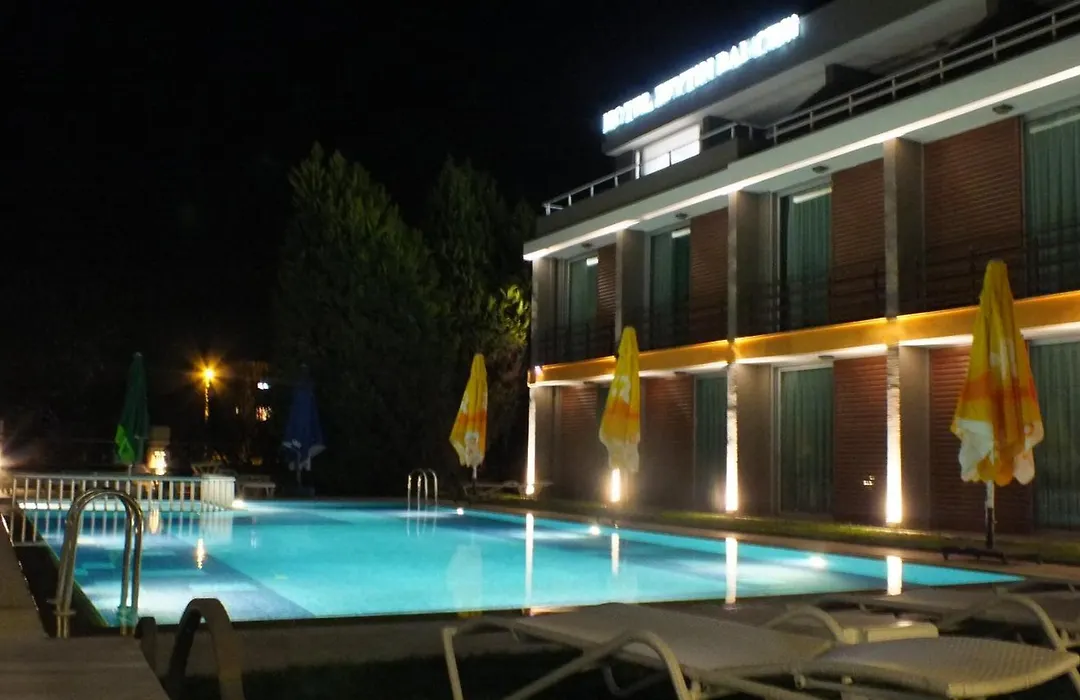 Zeytin Bahcesi Hotel-1