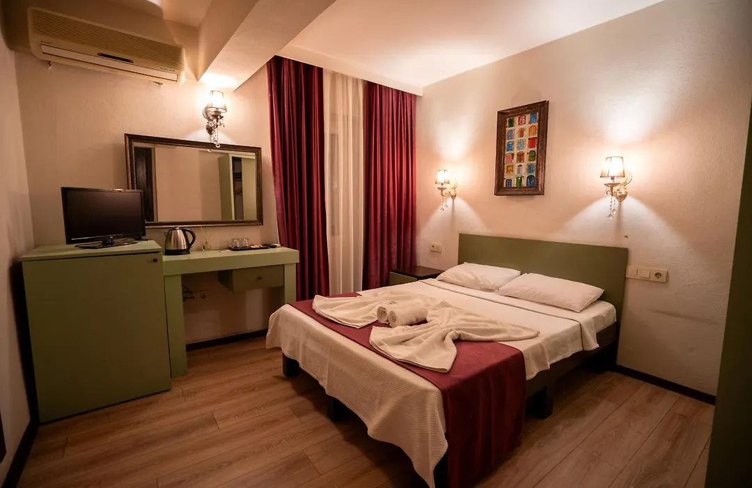 Antalyalı Han Otel-1