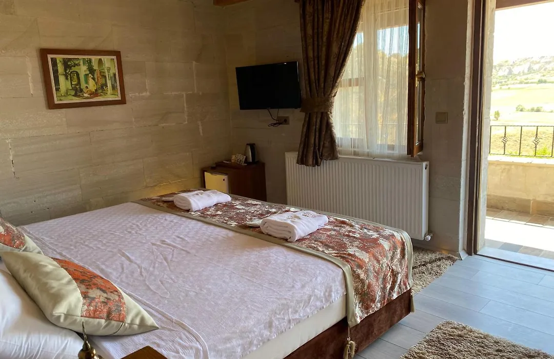 Mesken Cave Suites-1