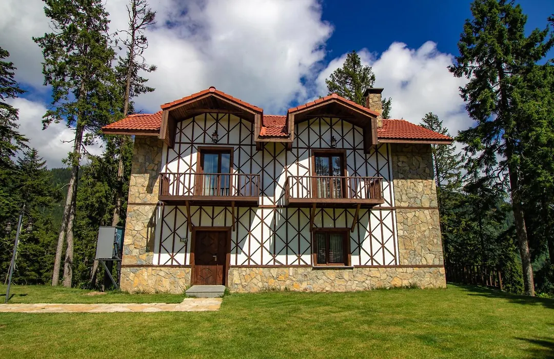 Foleya Mountain Resort Hotel & Villas-1