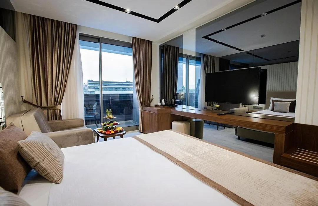 Victory Volare Hotel Side-1