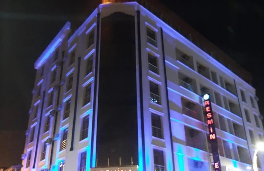 Resmina Hotel-1