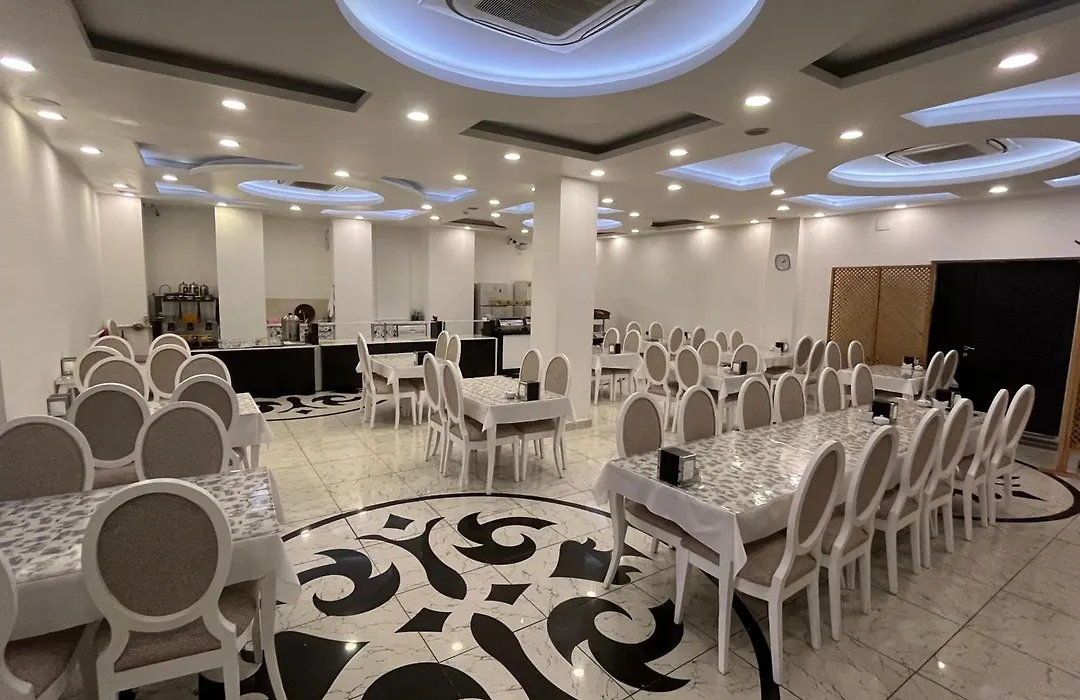 Garra Hotel-1