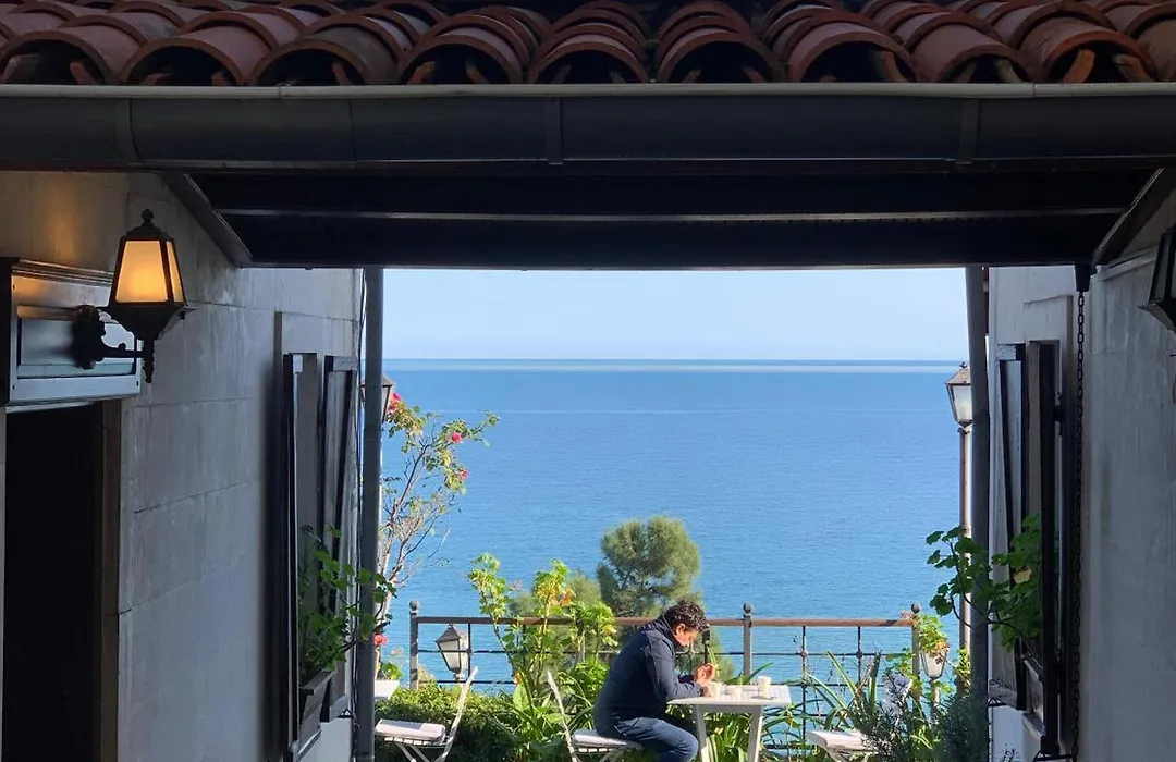 İkizevler Hotel-1