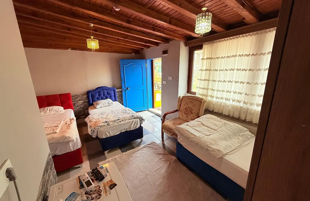 ÖZ Butik Otel Antik Kent Myrleia-1