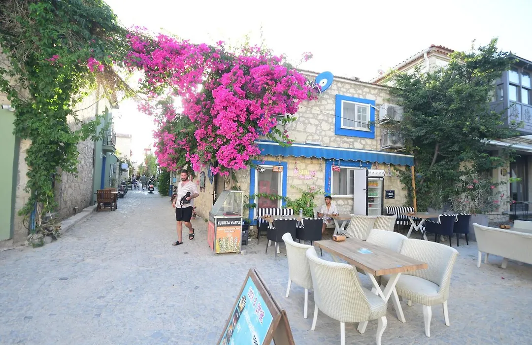 Usta x Çırak Butik Otel-1