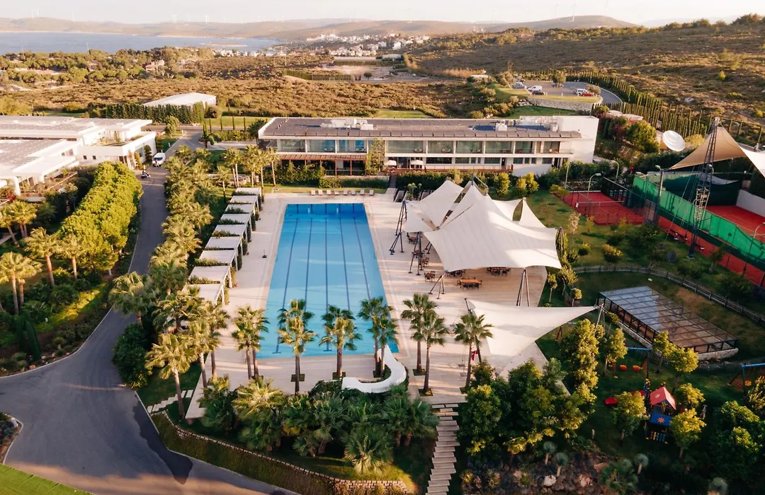 Hiddenbay Teos Hotel-1