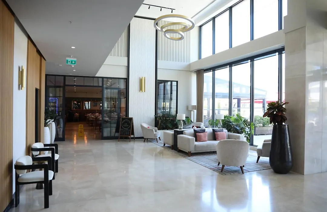 Ramada by Wyndham Izmir Aliaga-1