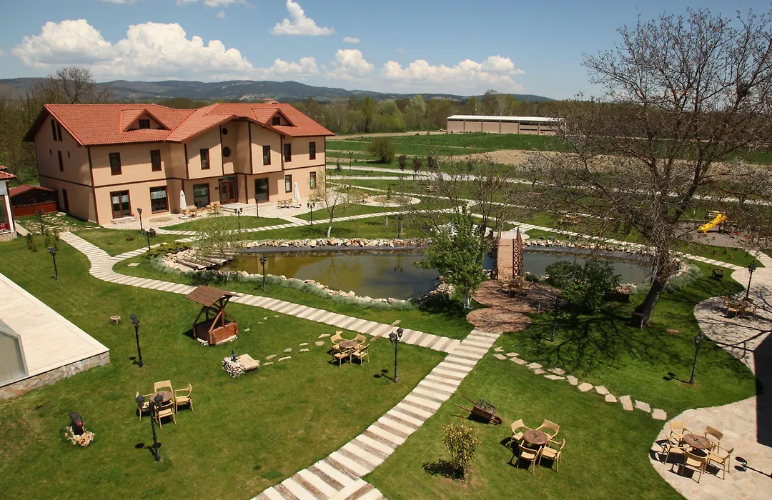 Iksir Resort Town-1