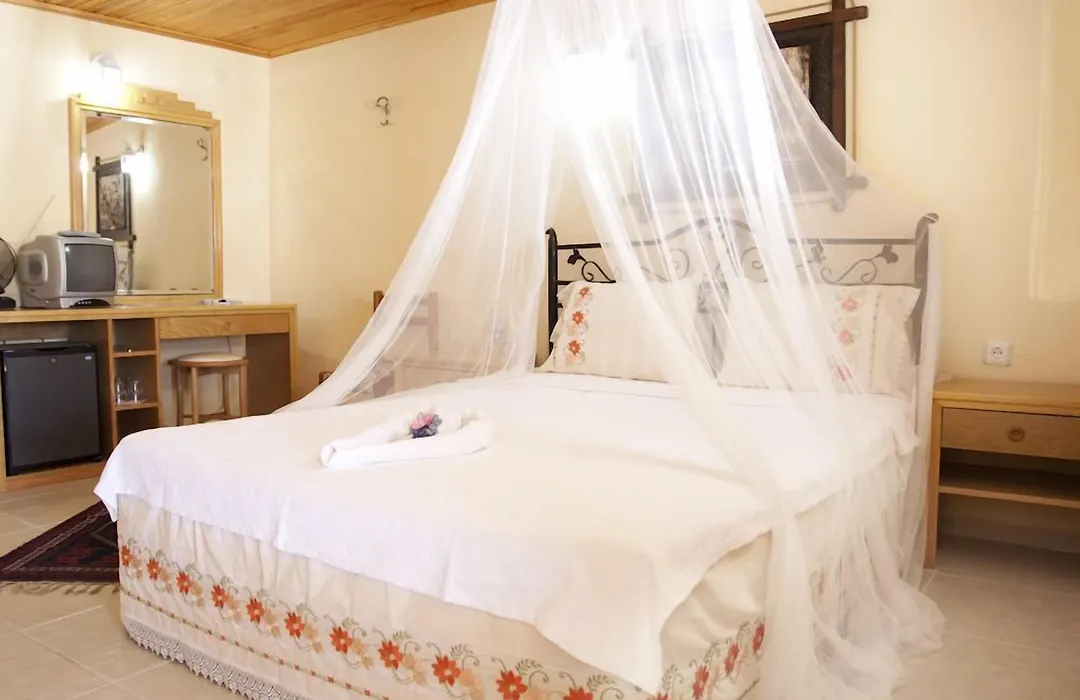 Antik Motel-1