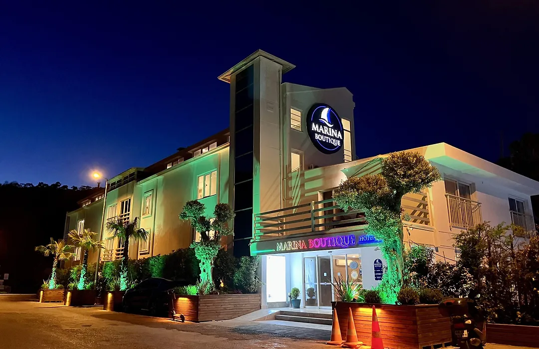 Marina Boutique Hotel-1