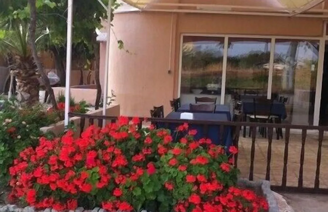 Bebek Hotel-1
