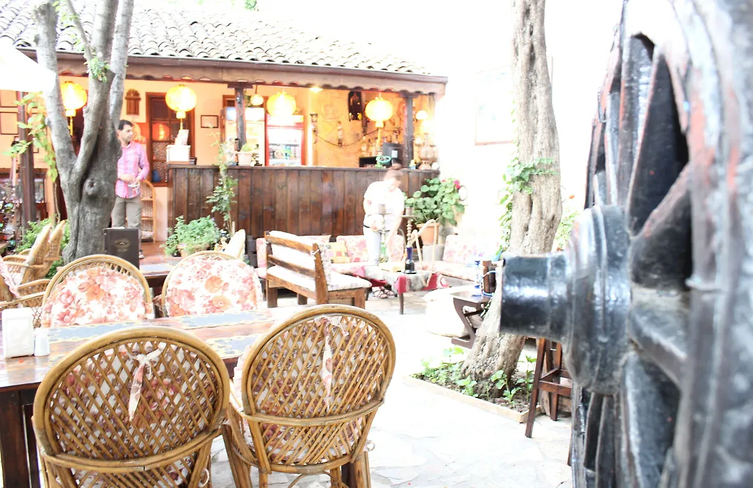 Boomerang Guest House-1