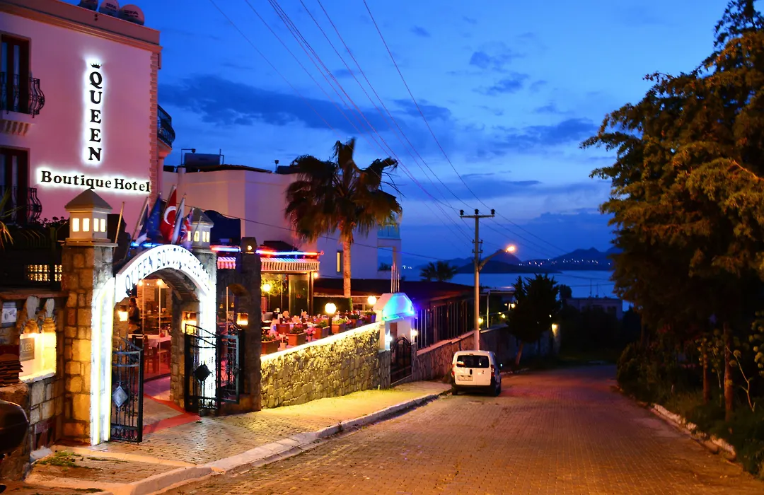 Queen Boutique Hotel-1