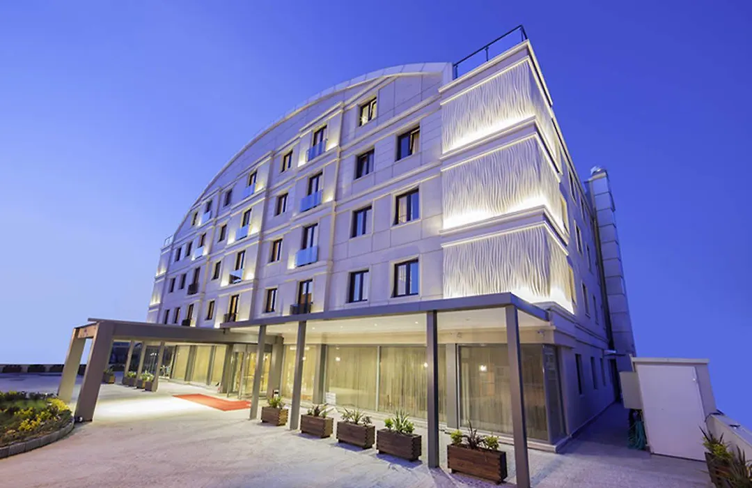 Lamec Hotel Business-1