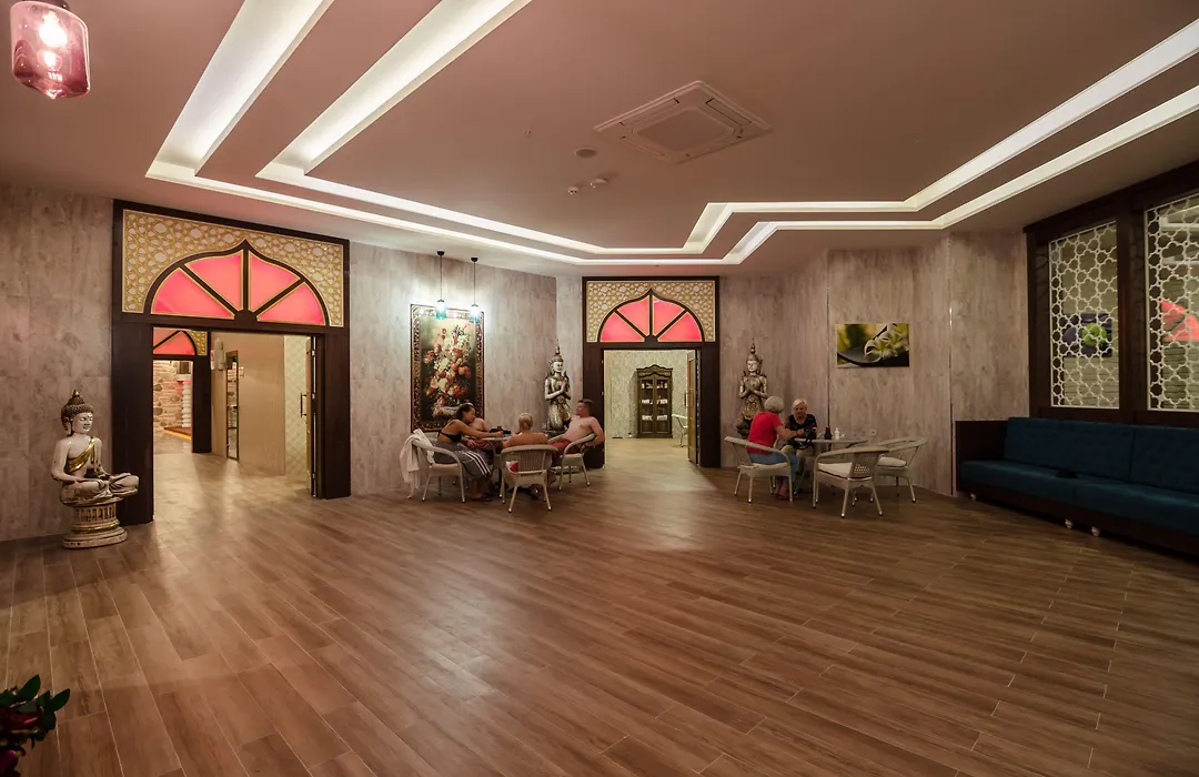 The Lumos Deluxe Resort Hotel-1