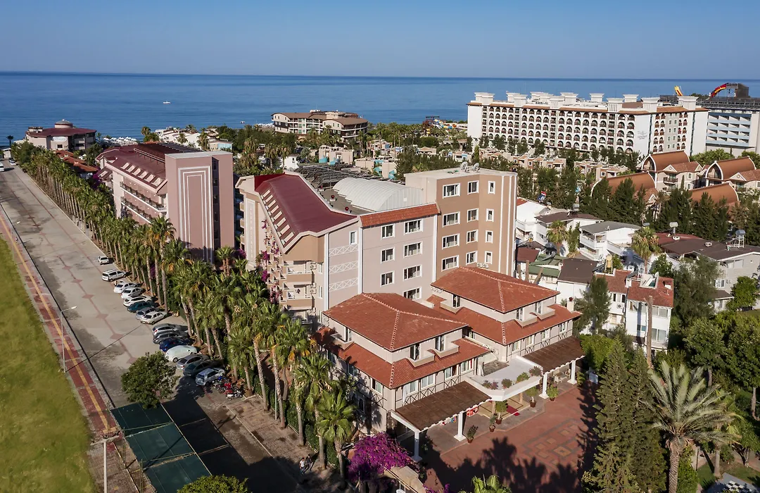 Club Dizalya-1