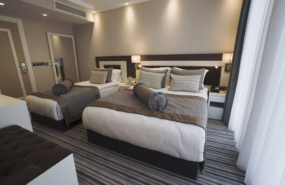 Seven Deep Hotel-1