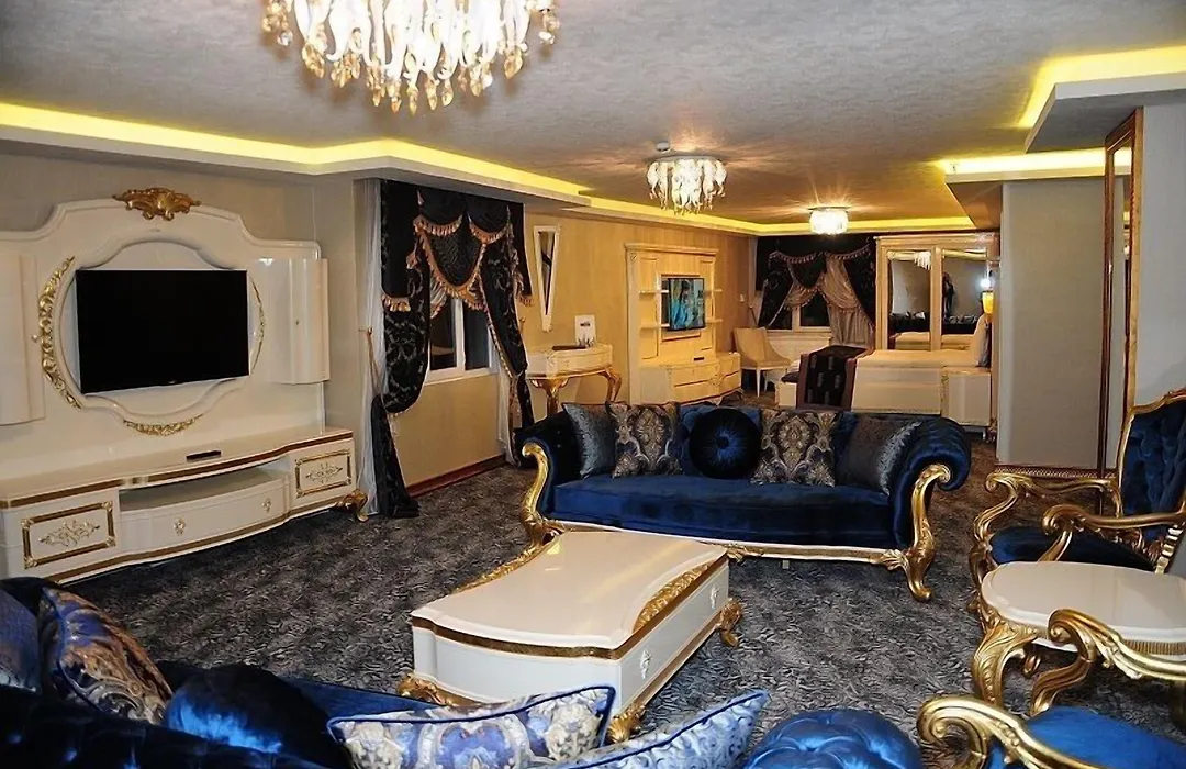 Manhattan Hotel-1