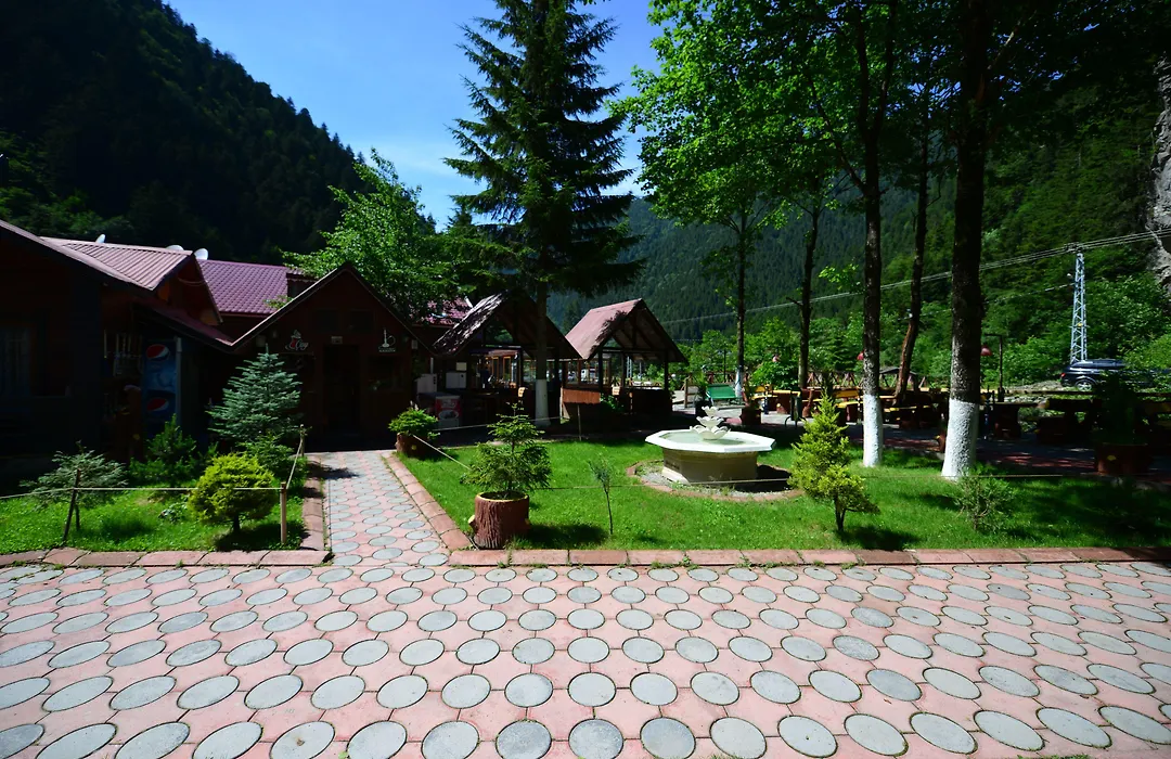 Akyuz Kardesler Hotel & Bungalow-1