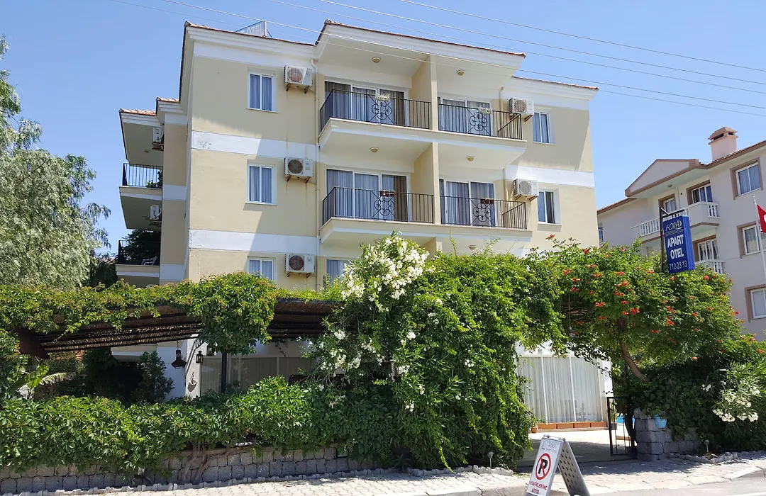 Fora Apart Otel Cesme-1