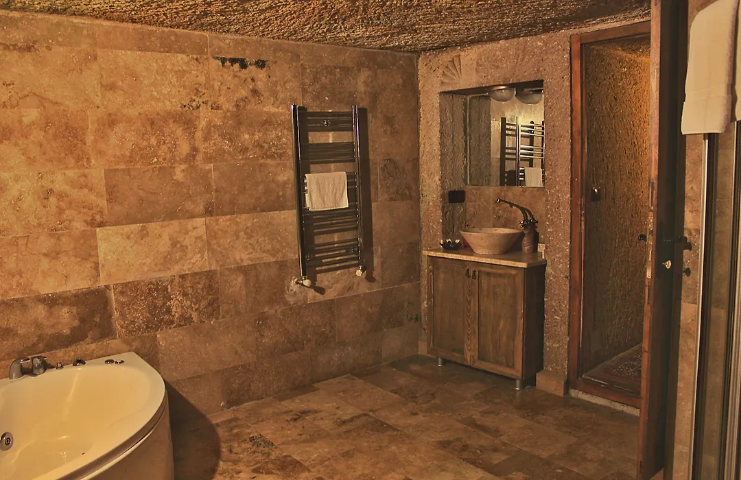 7 Oda Kapadokya Cave Hotel-1