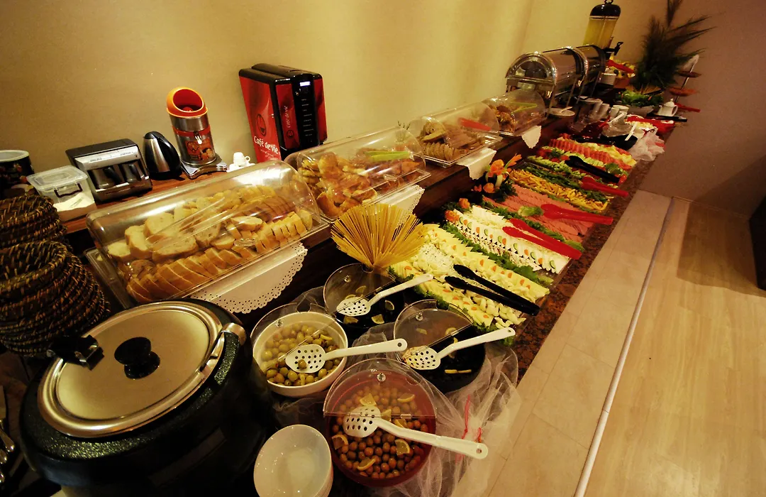 Madame Tadia Hotel-1