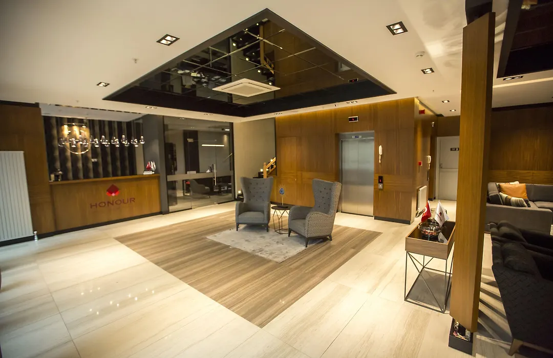 Honour Hotel-1