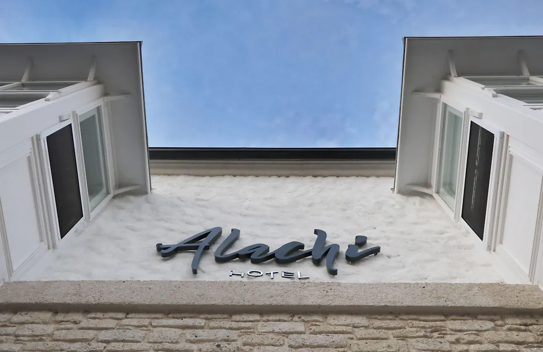 Alachi Hotel-1