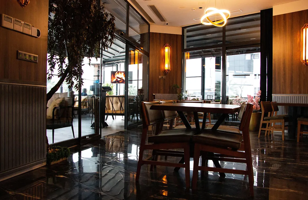 B&C Hotel-1