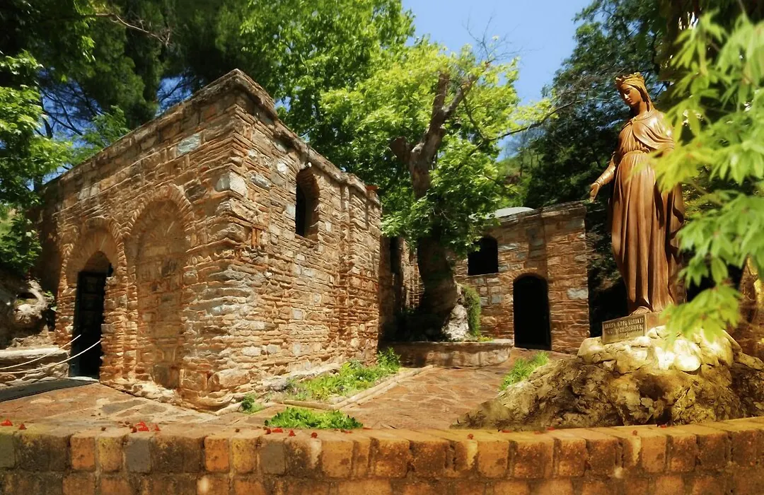 Pir Efes Konakları-1