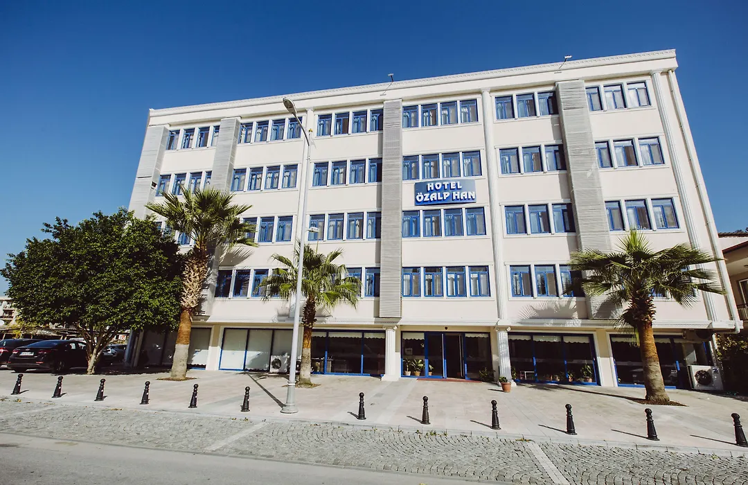 Ozalp Han Hotel-1