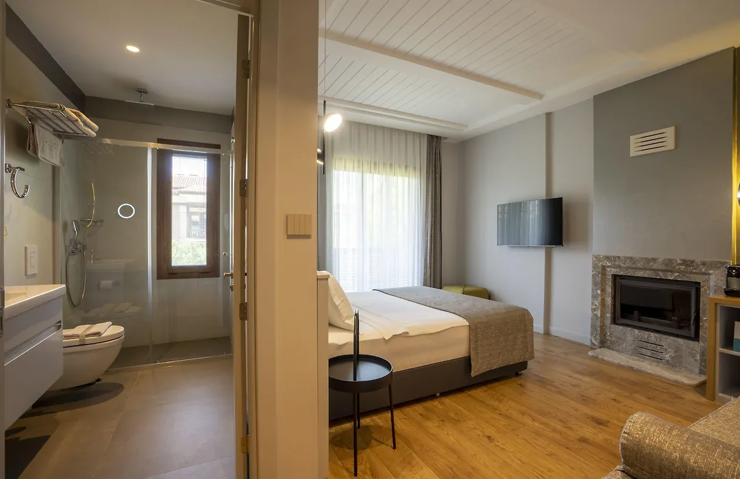 Baleze Boutique Hotel - Adults Only-1