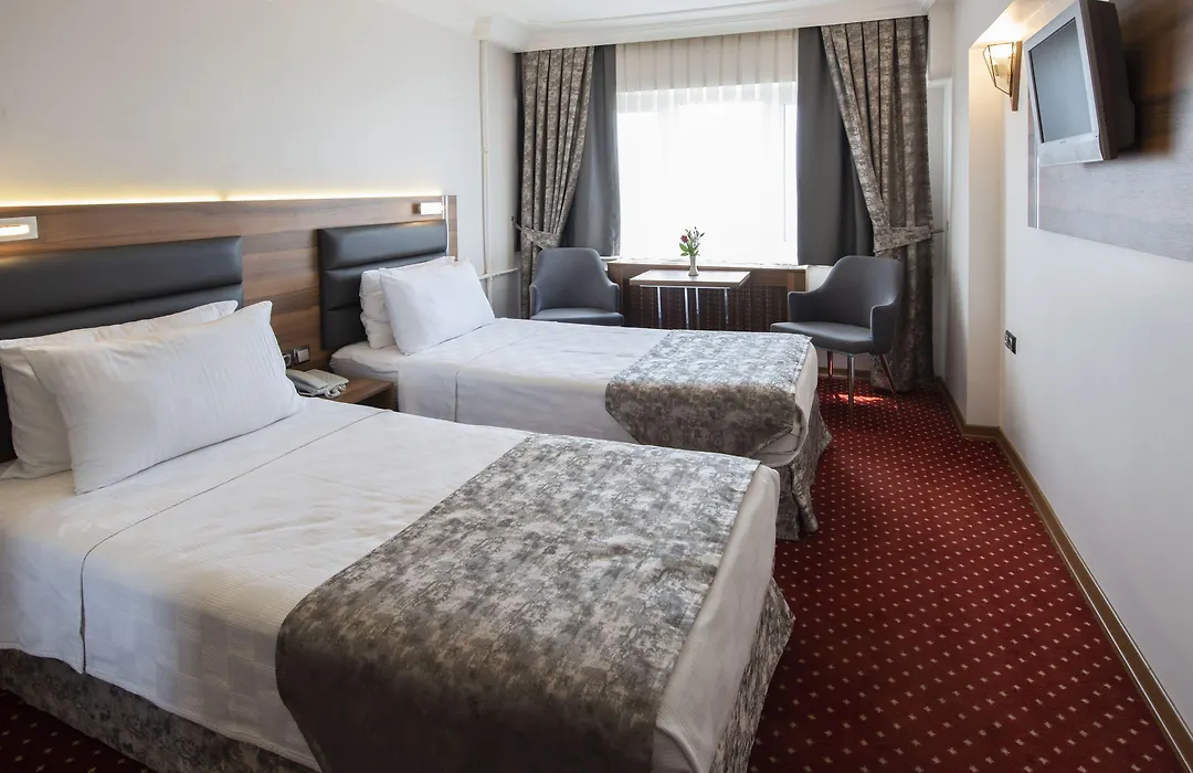 Atiskan Hotel-1