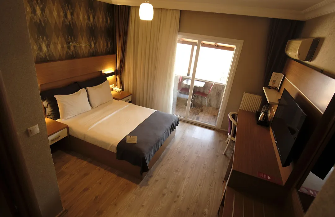 Rhisos Otel-1