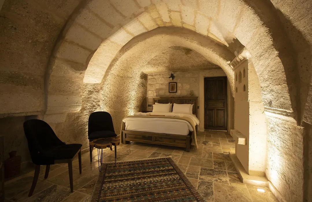 Medusa Cave Hotel-1